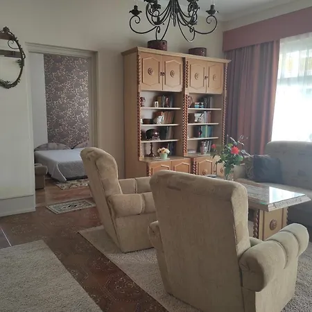Kovacs Vendeghaz Apartment Hajduszoboszlo